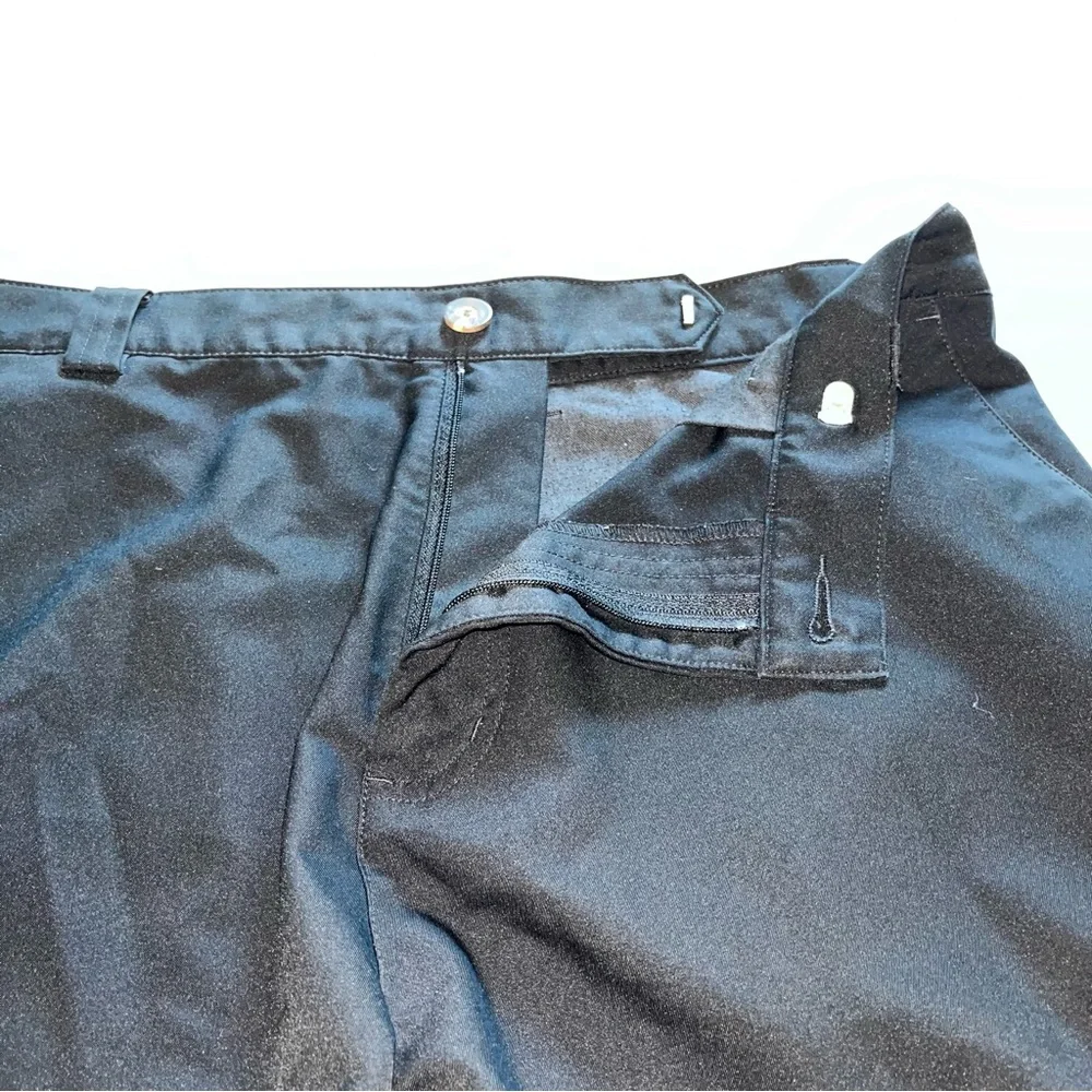 Adidas Black Flat Front Shorts Size 34‎